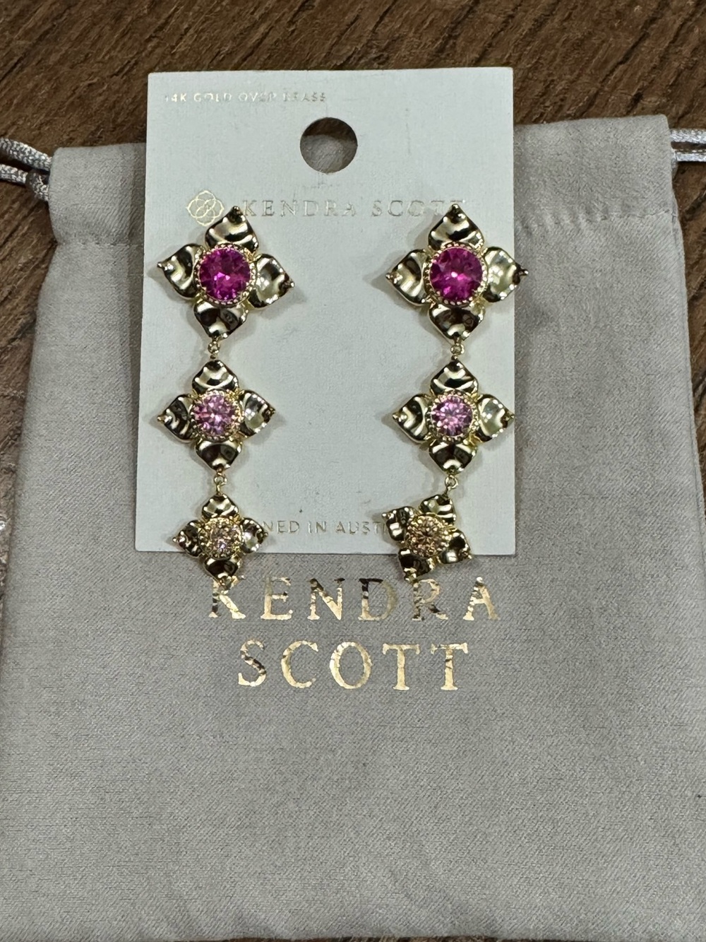 Kendra Scott Lily Mix 14K Gold Over Brass Drop Earrings NWT - Picture 4 of 4